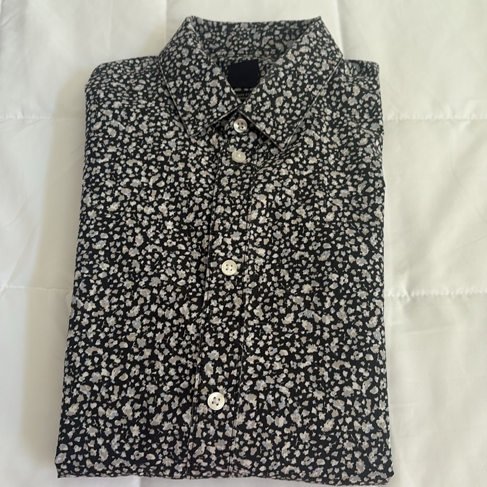 H&M‎ Men's Black Floral Shirt M slim fit brand new never worn